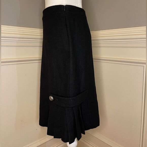 Banana Republic Wool Suit  - Picture 13 of 16